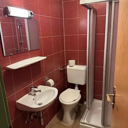 Schoenmoosalm Πανδοχείο