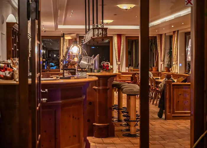 Schönmoosalm Värdshus *